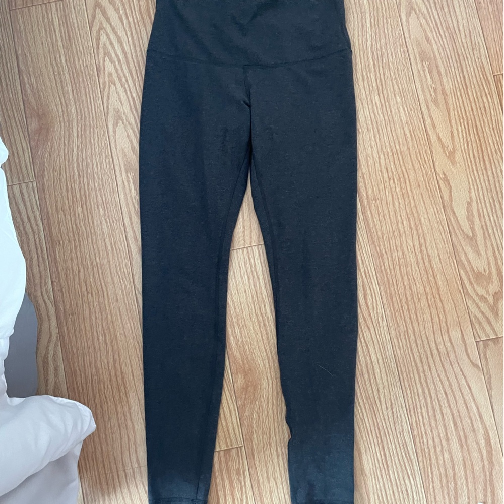 Lululemon Wunder Under leggings